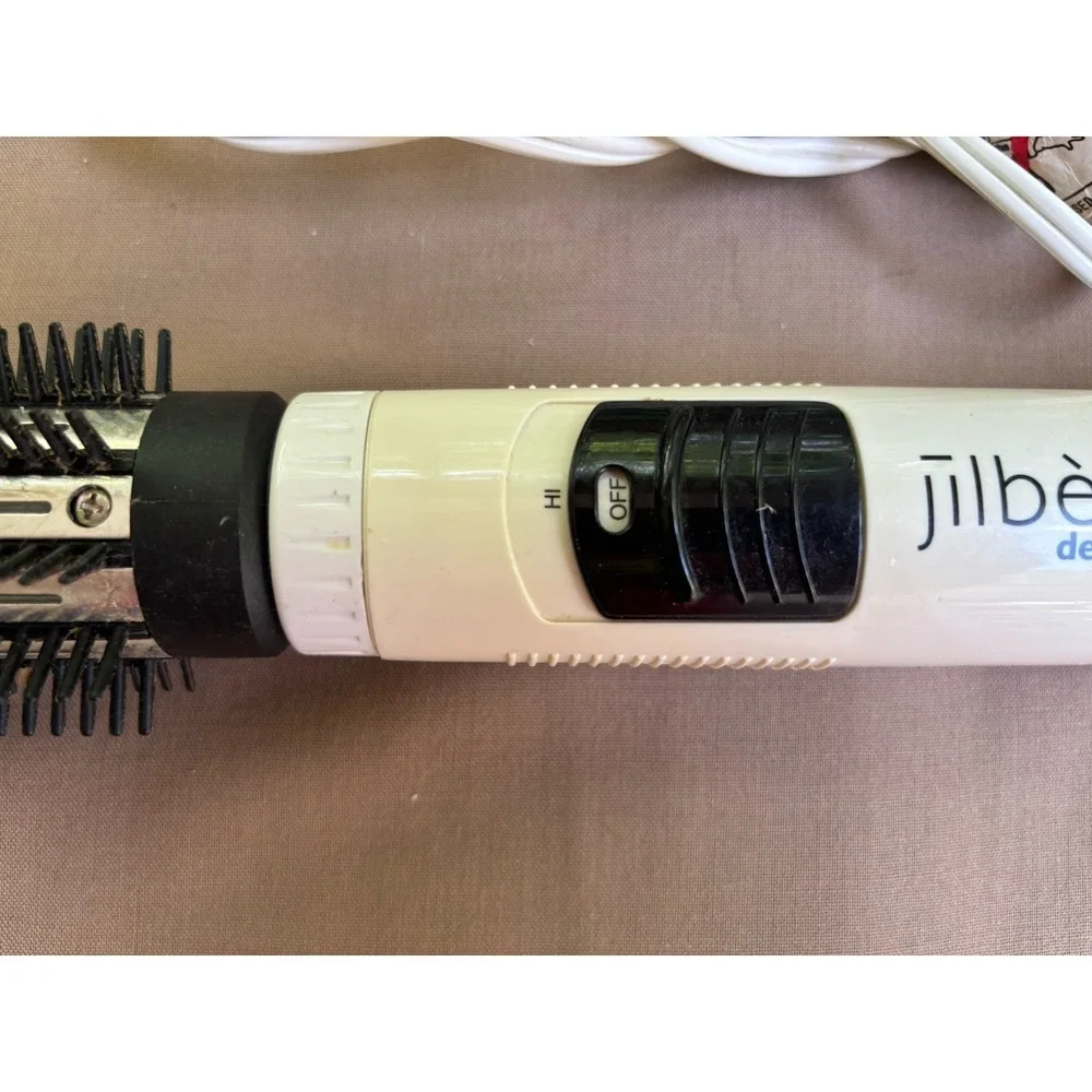 Jilbere de Paris Hot Air Curling Brush 1.5